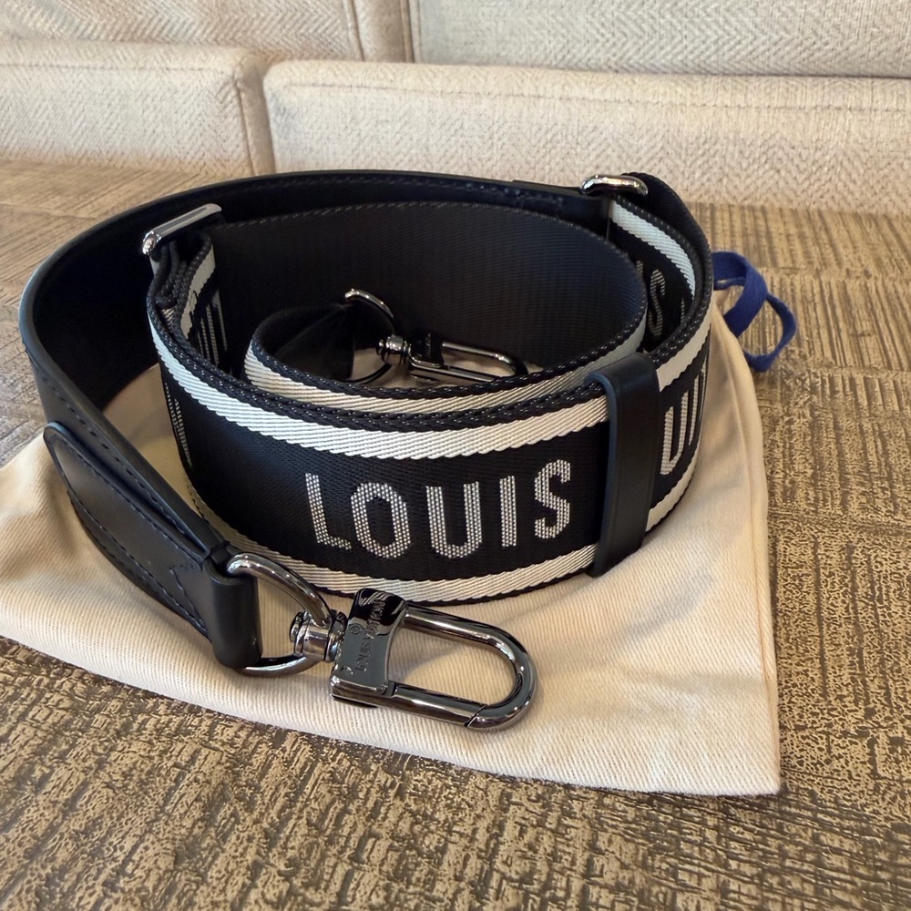 Louis Vuitton Sporty Strap